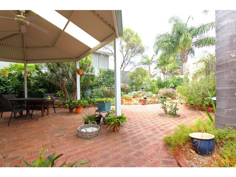 14 Westbury Road, South Perth WA 6151