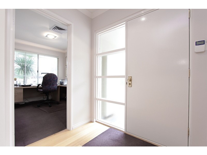 50 Cale Street, Como WA 6152