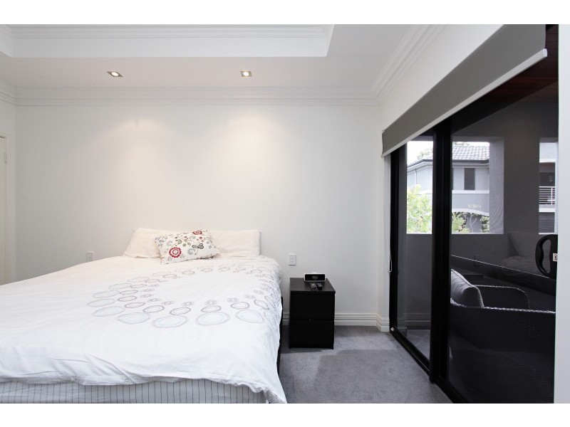 3/80 Strickland Street, South Perth WA 6151