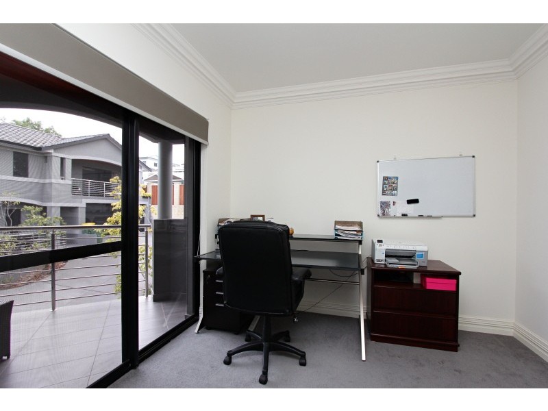 3/80 Strickland Street, South Perth WA 6151