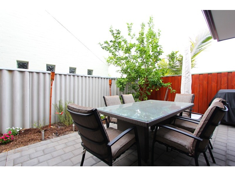 3/80 Strickland Street, South Perth WA 6151