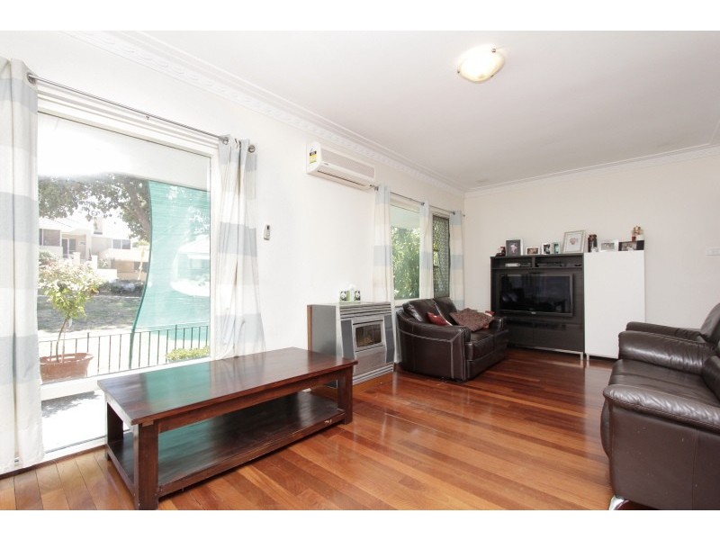 33A Ryrie Avenue, Como WA 6152