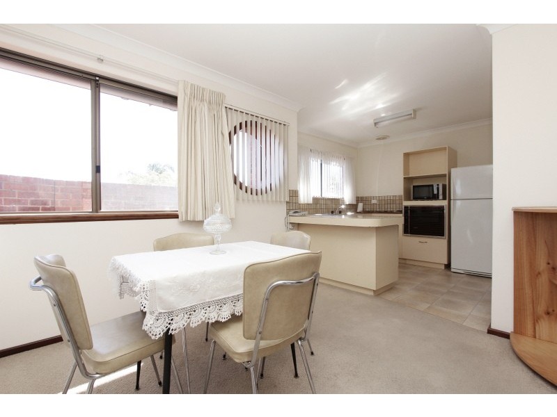 1/39 Robert Street, Como WA 6152