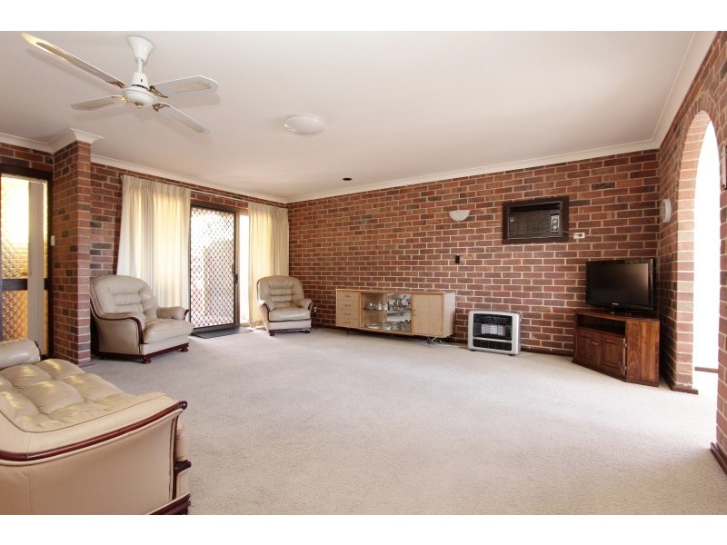 1/39 Robert Street, Como WA 6152