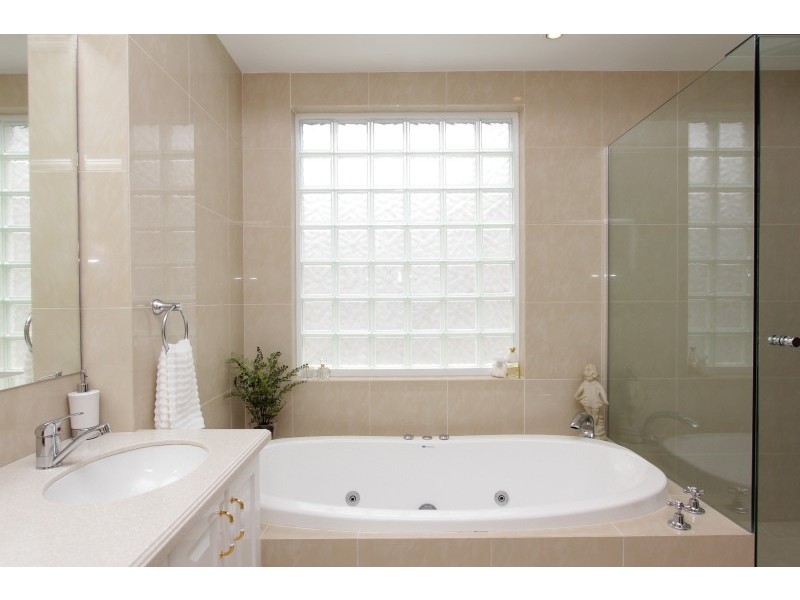 124A Mary Street, Como WA 6152