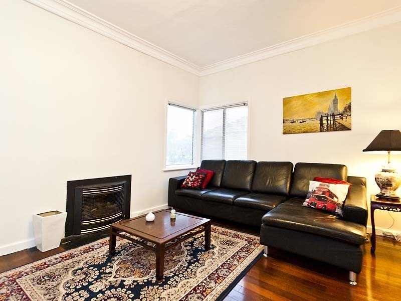 147 Lansdowne Road, Kensington WA 6151