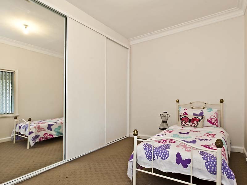 147 Lansdowne Road, Kensington WA 6151