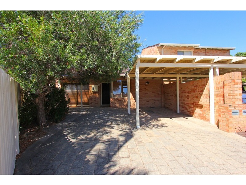 5 Hugh Court, Como WA 6152