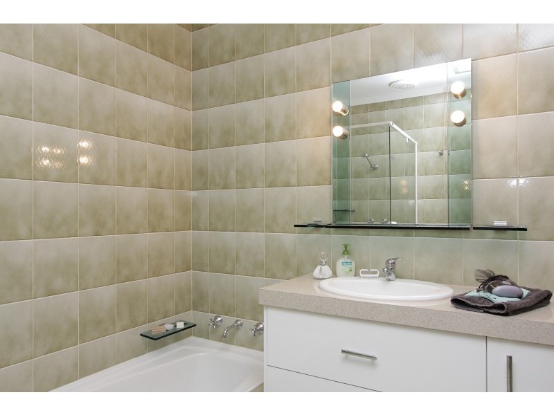 5 Hugh Court, Como WA 6152