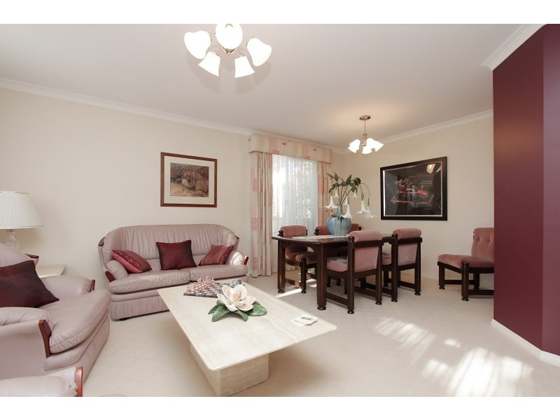 9 Hazel Street, Como WA 6152