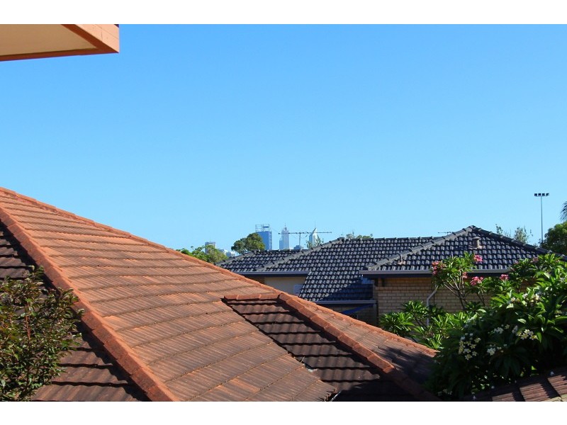 9 Hazel Street, Como WA 6152