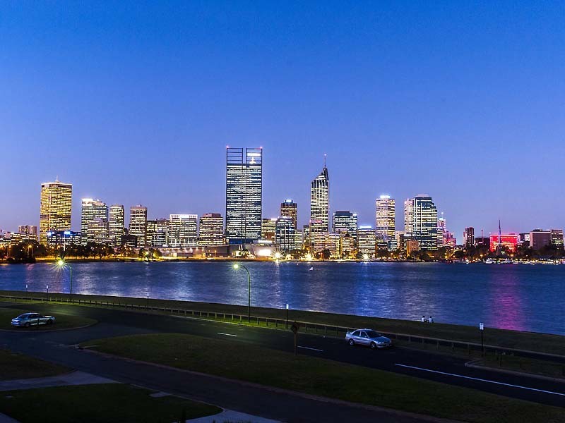 2/17 South Perth Esplanade, South Perth WA 6151