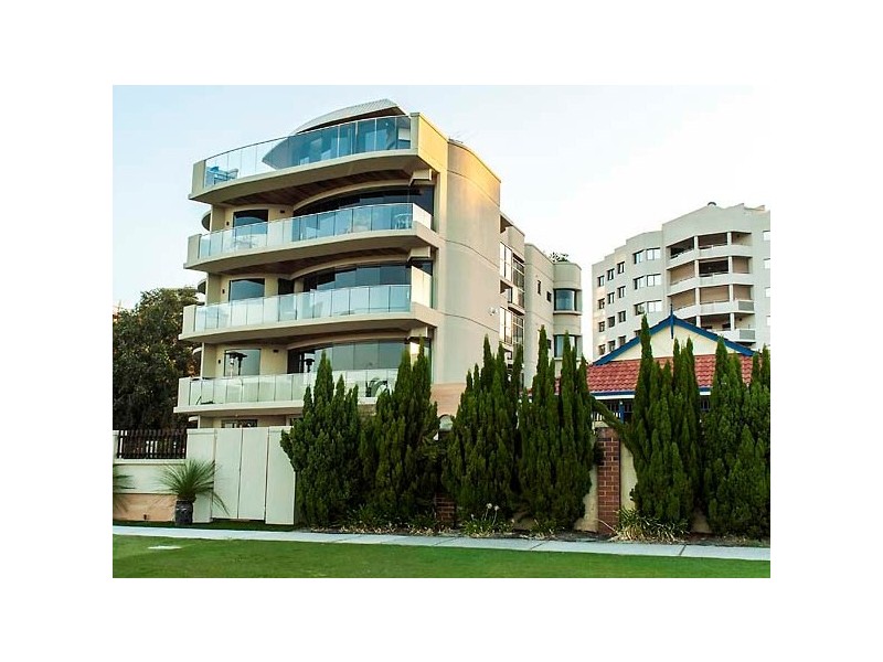2/17 South Perth Esplanade, South Perth WA 6151
