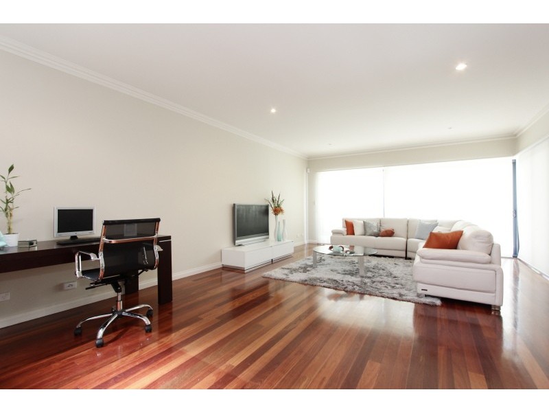 7B Karoo Street, South Perth WA 6151