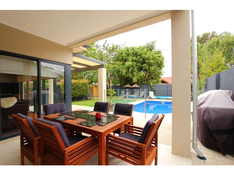 7B Karoo Street, South Perth WA 6151