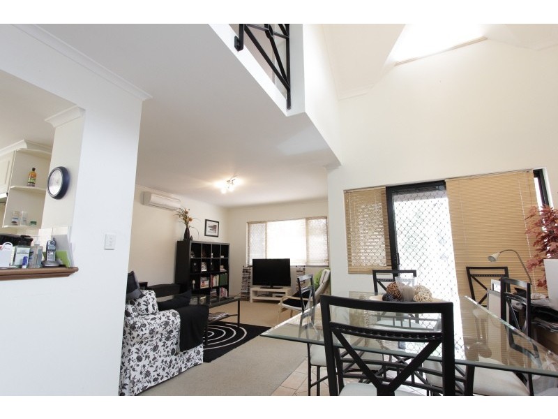 1/35 Banksia Terrace, Kensington WA 6151