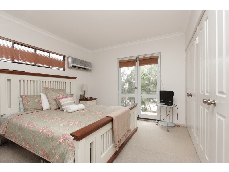 1/35 Banksia Terrace, Kensington WA 6151