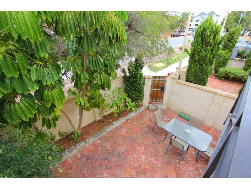 1/35 Banksia Terrace, Kensington WA 6151