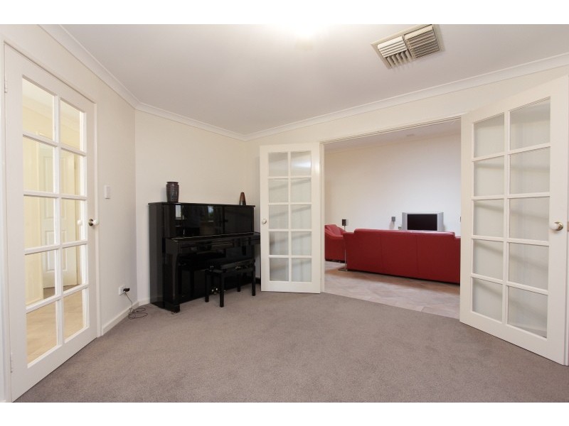 2/49 Bessell Avenue, Como WA 6152