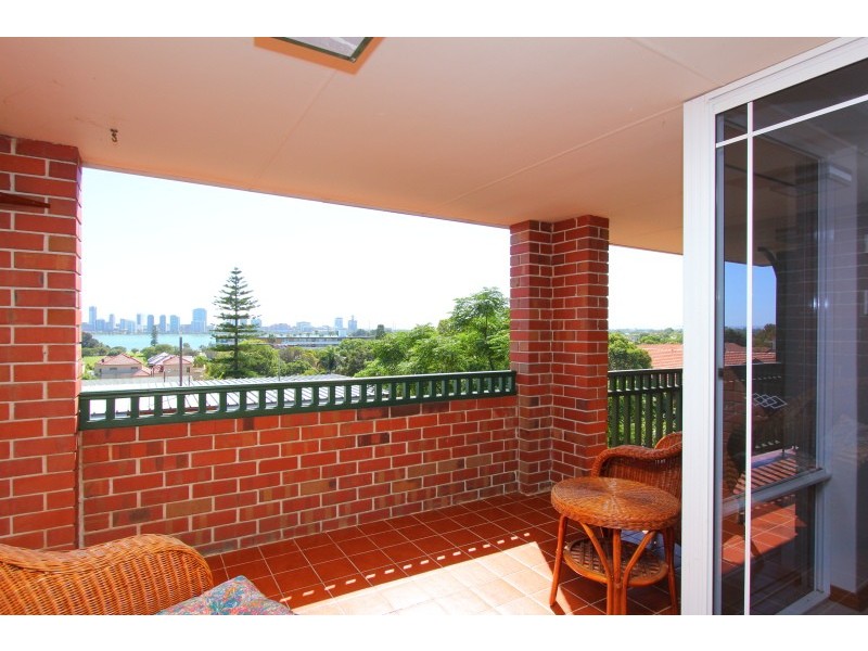 1/35 Coode Street, South Perth WA 6151