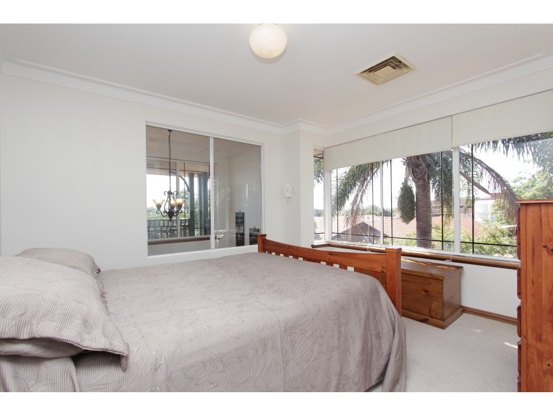 1/35 Coode Street, South Perth WA 6151