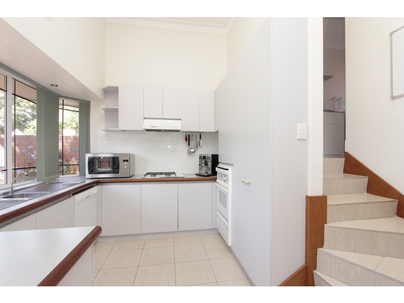 1/35 Coode Street, South Perth WA 6151