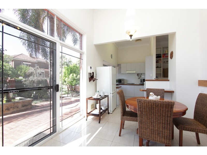 1/35 Coode Street, South Perth WA 6151