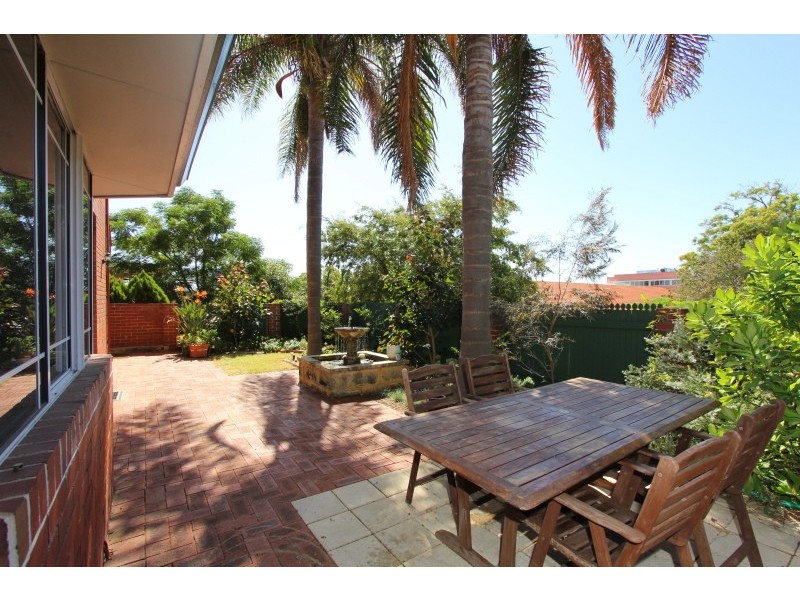 1/35 Coode Street, South Perth WA 6151