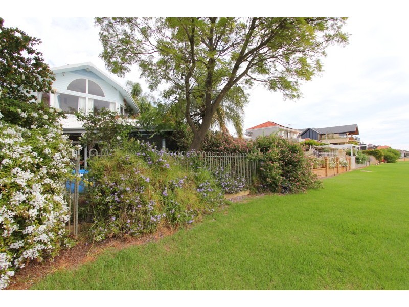 25 Swanview Terrace, South Perth WA 6151