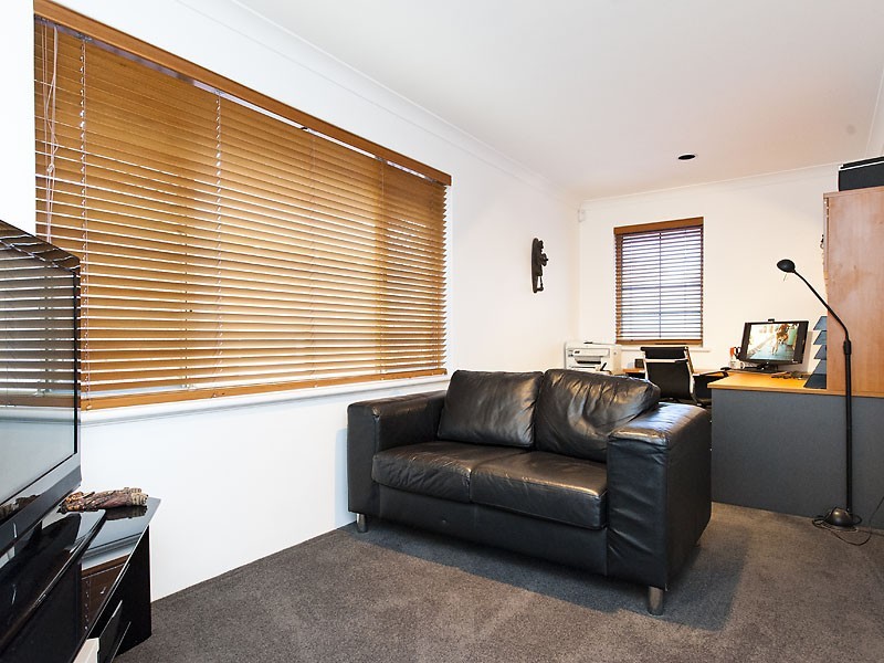 51 Roseberry Avenue, South Perth WA 6151