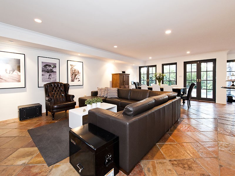 51 Roseberry Avenue, South Perth WA 6151