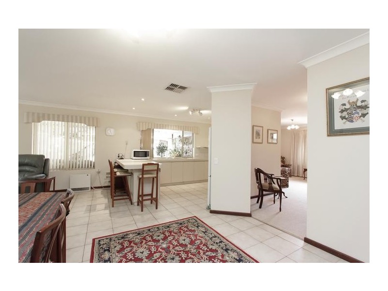 10A Edgecumbe Street, Como WA 6152