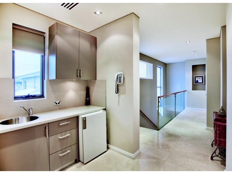 1A Norfolk Street, South Perth WA 6151