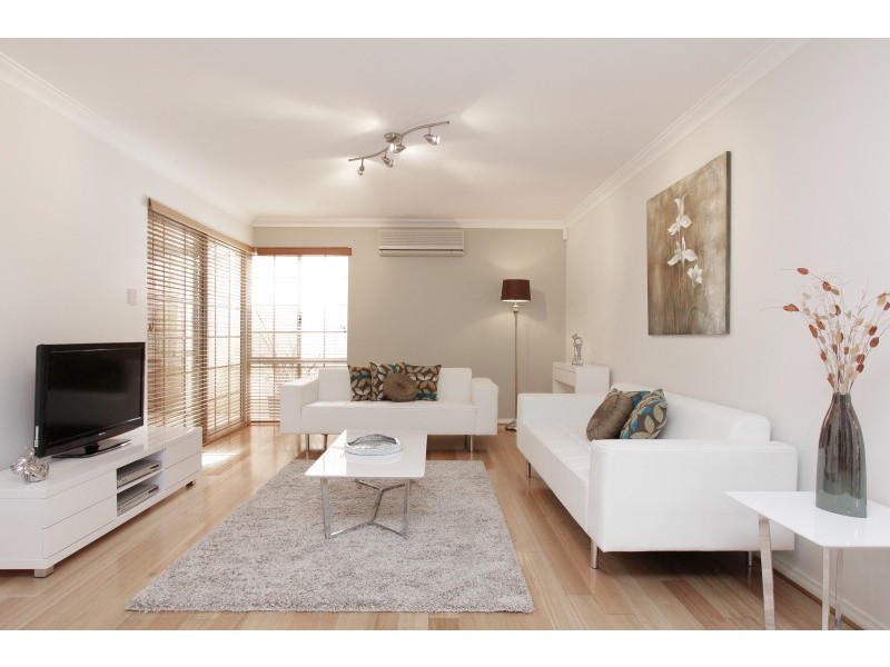 2/32 Renwick Street, South Perth WA 6151