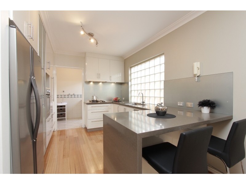 2/32 Renwick Street, South Perth WA 6151