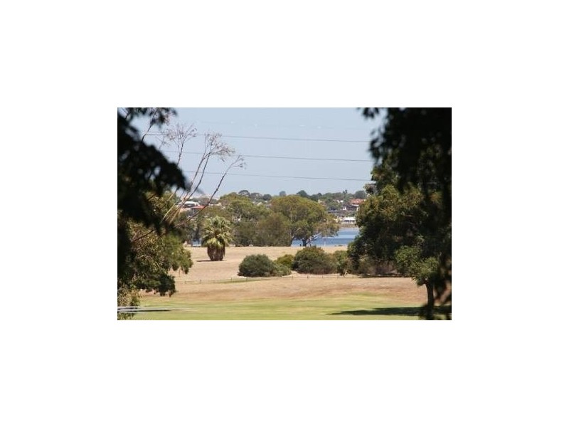 19 Beaton Street, Wilson WA 6107