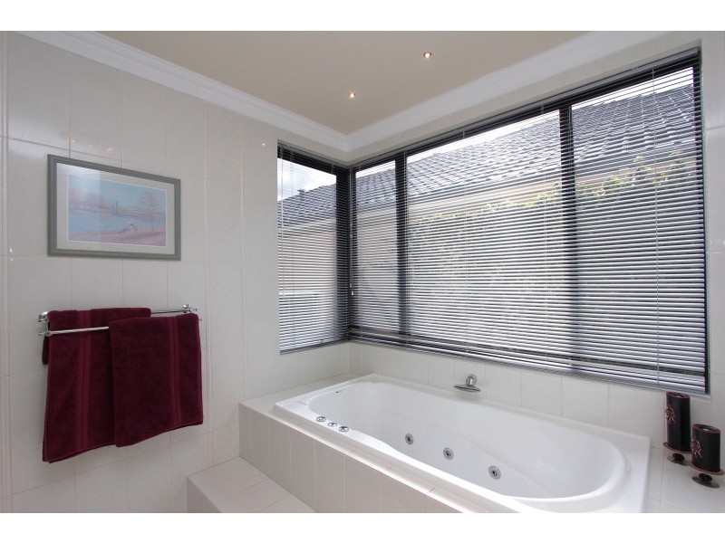 1/71 Talbot Avenue, Manning WA 6152