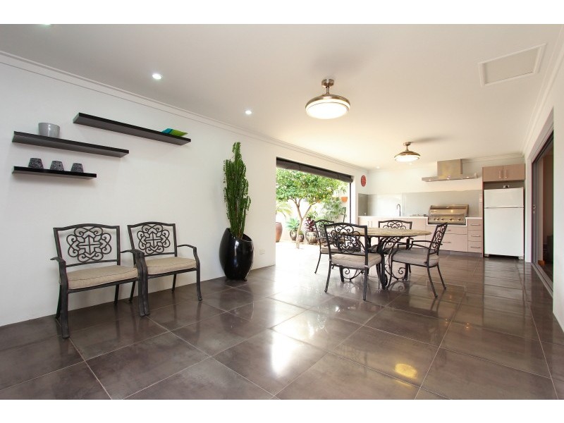 49A Tudor Avenue South, Shelley WA 6148