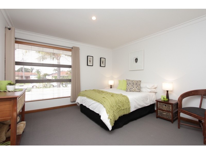 49A Tudor Avenue South, Shelley WA 6148