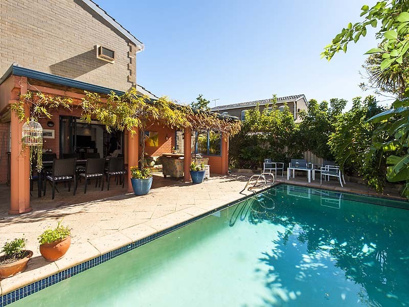 4/40 HAZEL STREET, Como WA 6152