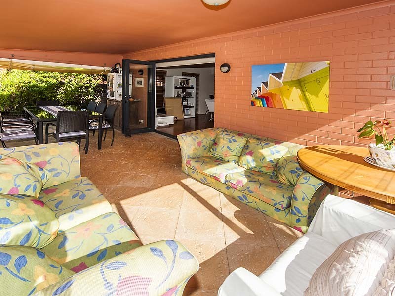 4/40 HAZEL STREET, Como WA 6152