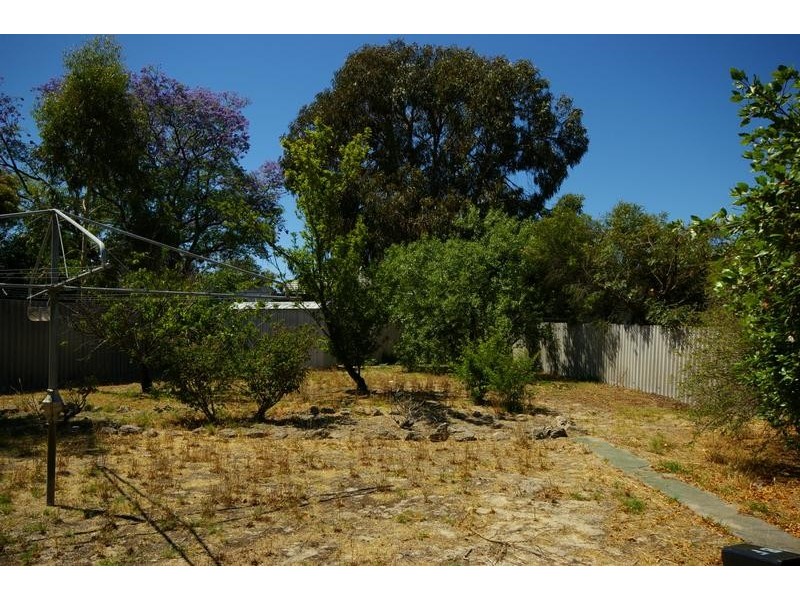 4 Hertford Street, East Victoria Park WA 6101