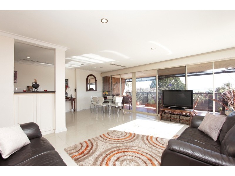 4/65 Mary Street, Como WA 6152