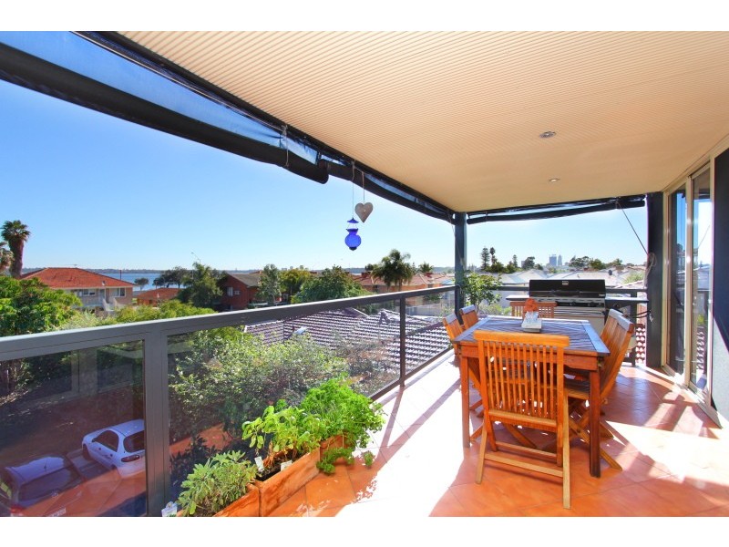 4/65 Mary Street, Como WA 6152