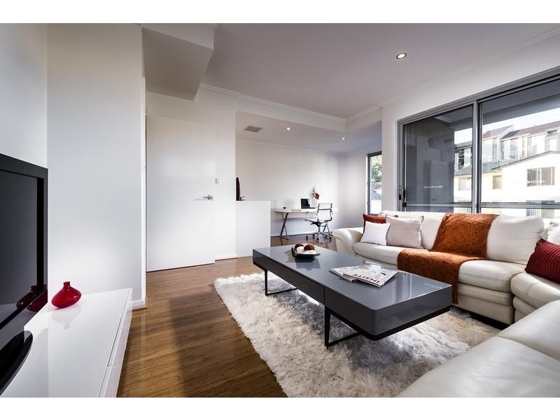 3/46 Onslow Street, South Perth WA 6151