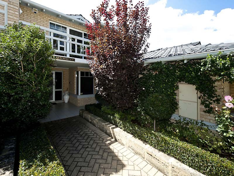 4 Hill Street, South Perth WA 6151