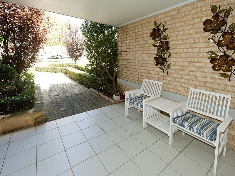 4 Hill Street, South Perth WA 6151