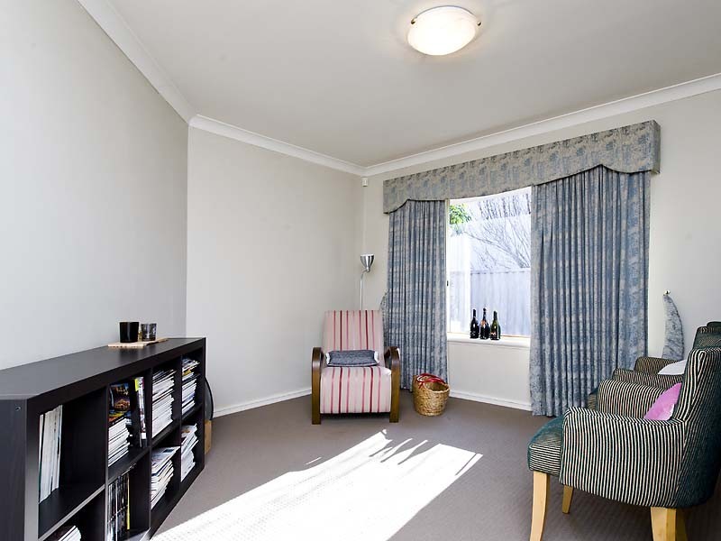 39 Ullapool Road, Mount Pleasant WA 6153