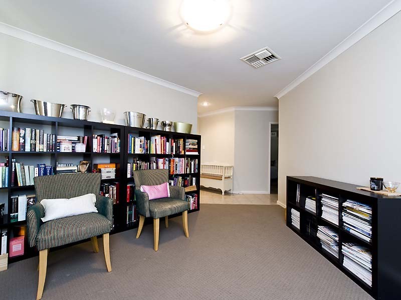 39 Ullapool Road, Mount Pleasant WA 6153
