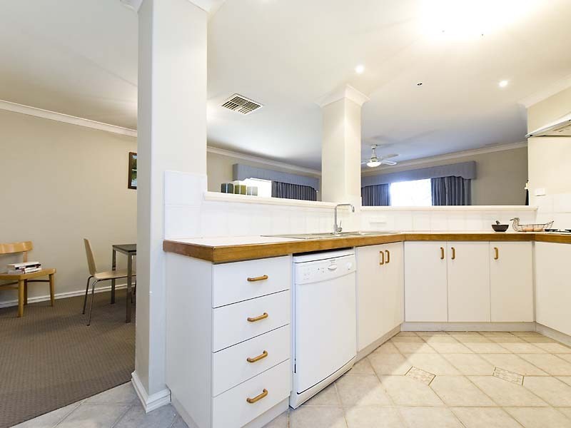 39 Ullapool Road, Mount Pleasant WA 6153